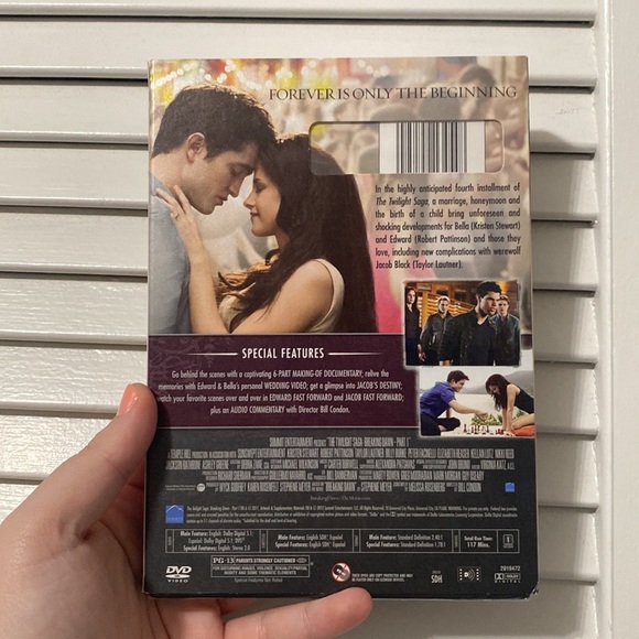 Twilight: Breaking Dawn part 1 brand new - Picture 3 of 6